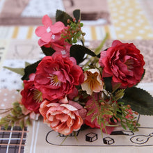 Lade das Bild in den Galerie-Viewer, Vintage Silk Artificial Flowers Itdinos

