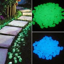 Lade das Bild in den Galerie-Viewer, Glow In The Dark Luminous Garden Pebbles [10 pcs] Itdinos
