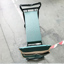 Lade das Bild in den Galerie-Viewer, Garden Kneeler Itdinos
