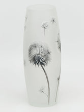Lade das Bild in den Galerie-Viewer, Handpainted Glass Vase for Flowers | Gentle Art Glass Oval Vase | Interior Design | Table vase 12 inch. Itdinos
