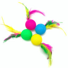 Load image into Gallery viewer, 6pcs Mixed Funny Plastic Golf Ball with Feather Cat Toy Itdinos
