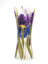 Lade das Bild in den Galerie-Viewer, Handpainted Glass Vase for Flowers | Voilet Painted Art Glass Vase | Interior Design | Table vase 12 inch Itdinos
